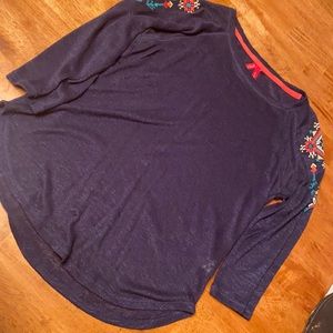 Red camel 3/4 sleeve shirt